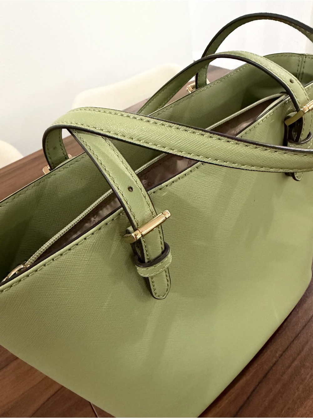 Michael Kors Jet Set Multifunction Medium Pocket Tote Bag Light Sage Green /Gold - Picture 10 of 12